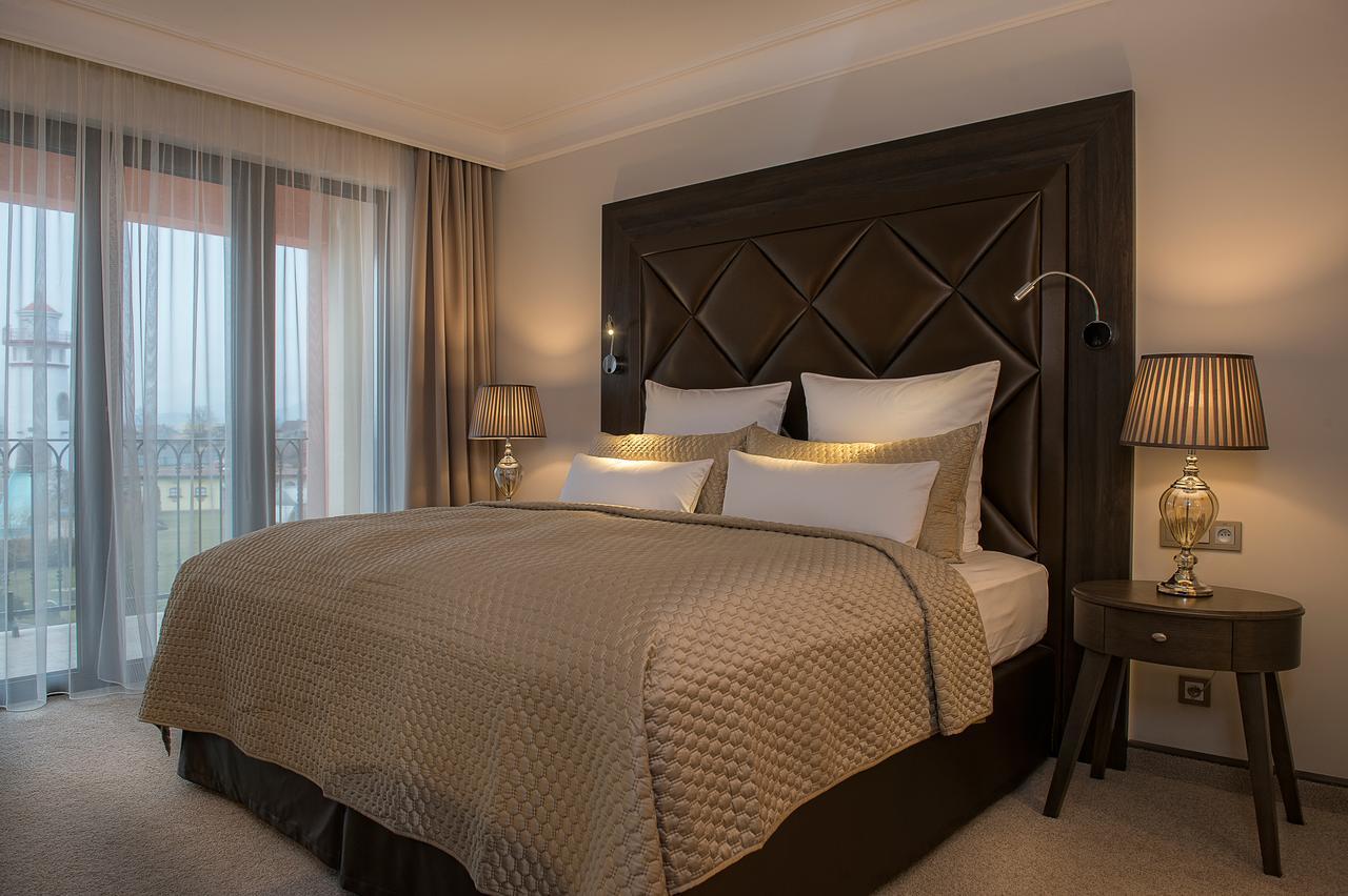 Villa Plaza Boutique Hotel & Spa Прешов Экстерьер фото
