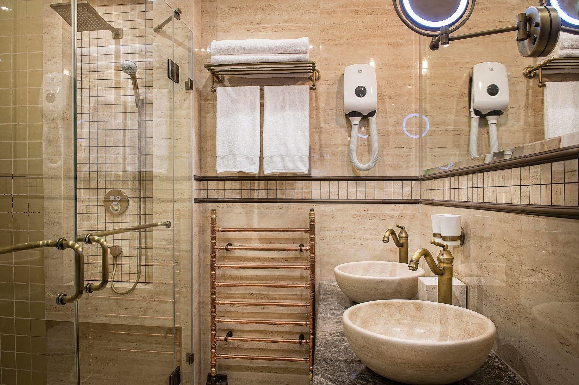 Villa Plaza Boutique Hotel & Spa Прешов Экстерьер фото