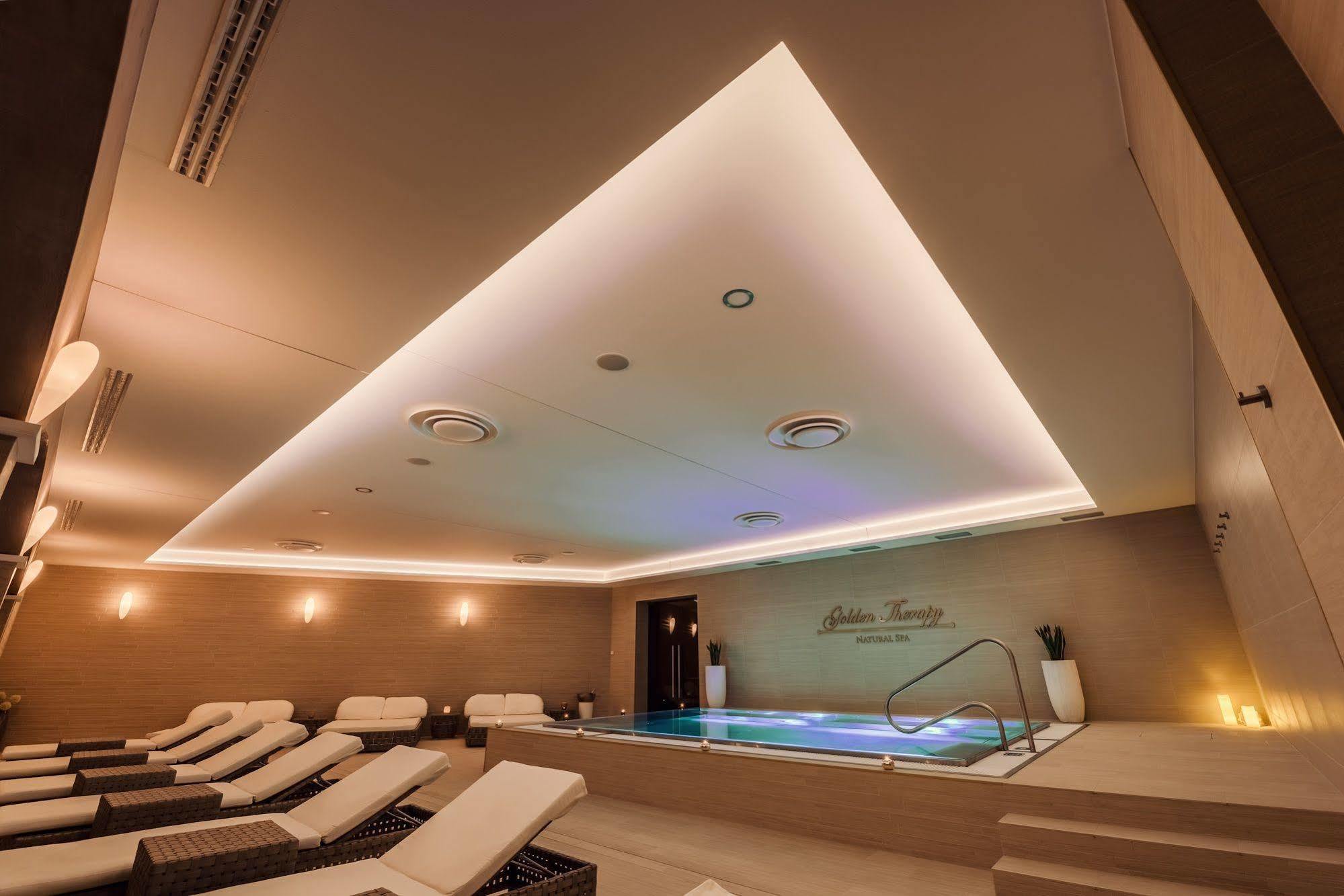 Villa Plaza Boutique Hotel & Spa Прешов Экстерьер фото
